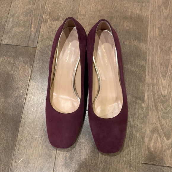 Stuart Weitzman Seude pump in original box - Picture 2 of 4
